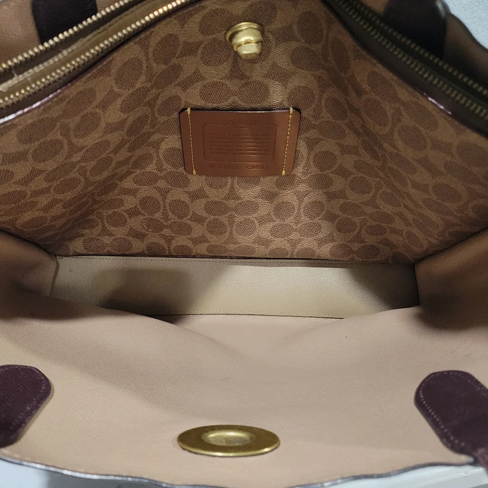 Coach Willow Tote Bag Colorblock With Signature Canvas Dove Gray C0692